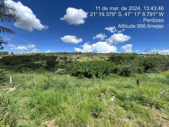 Imagem do imóvel Lote A.T. 40.442,57 m² - Pq. das Flores, Perdizes/MG