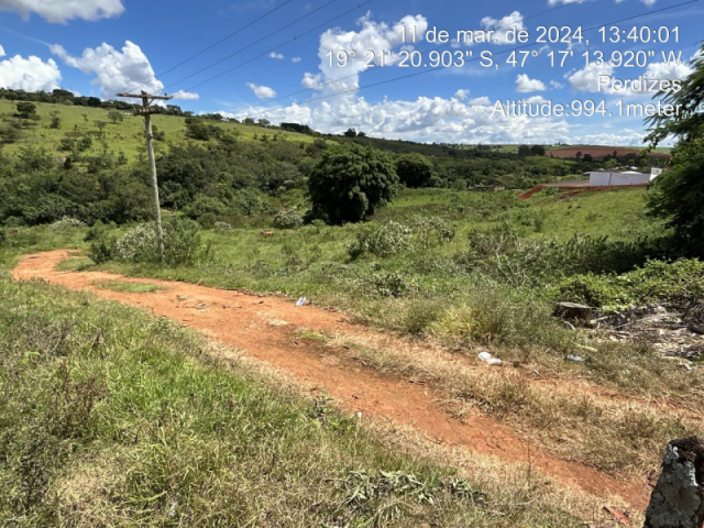 Terreno no Parque das Flores (foto 6 de 17)