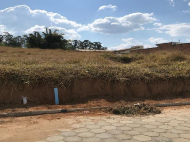 Lote a.t. 438 m² - acácio ribeiro, oliveira/mg