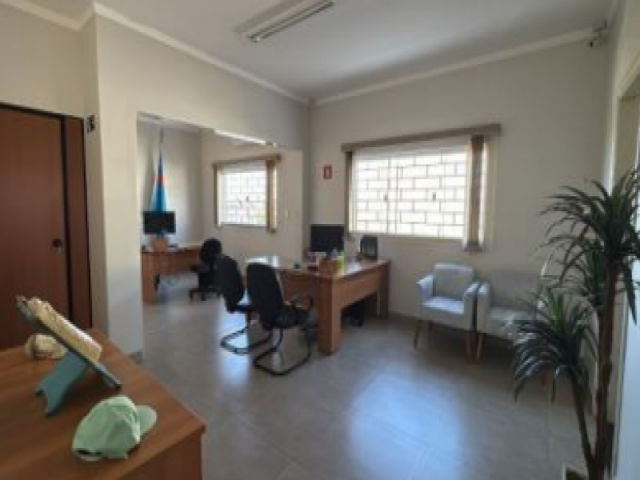 Prédio a.t. 876,41 m² - mocoquinha, são seb. do paraíso/mg