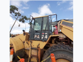 Pá Carregadeira Caterpillar - 2003 - São Luís/MA