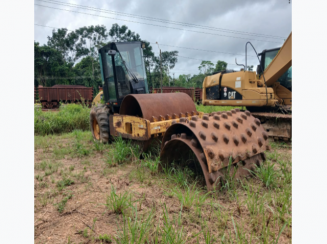 Rolo Compactador Caterpillar CS 533