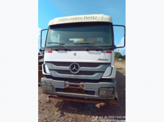 Caminhão Pipa Mercedes-Benz Axor 3131 2014