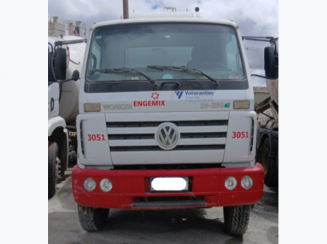 Caminhão Volkswagen 26.260E 2011